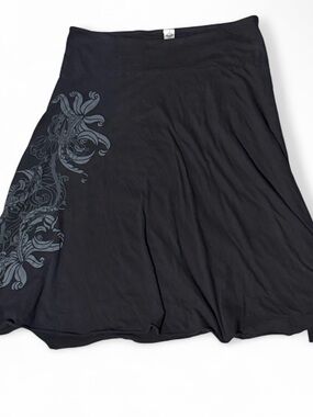 Prana Y2K Floral Black And Gray Grungy Midi Skirt